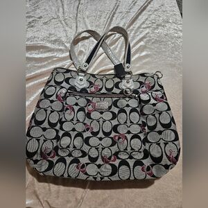 Coach Poppy Large Tote E1220-18711M